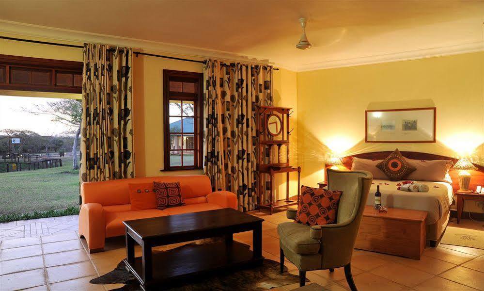 Zulu Nyala Game Lodge Hluhluwe Exteriör bild